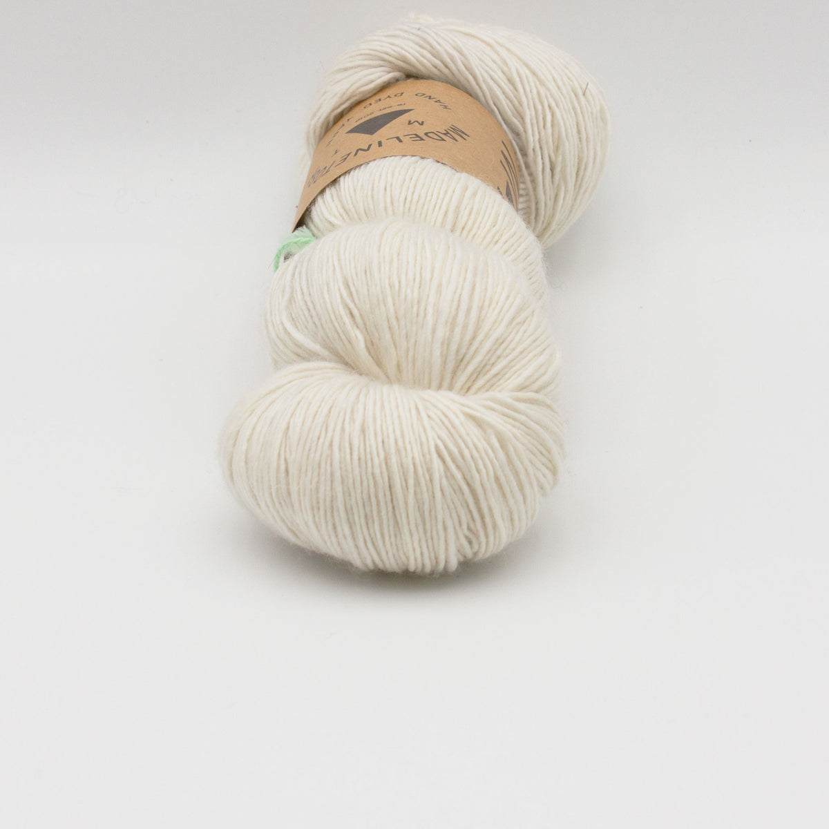 Echeveau de Tosh Merino Light (TML) de MadelineTosh coloris Antler