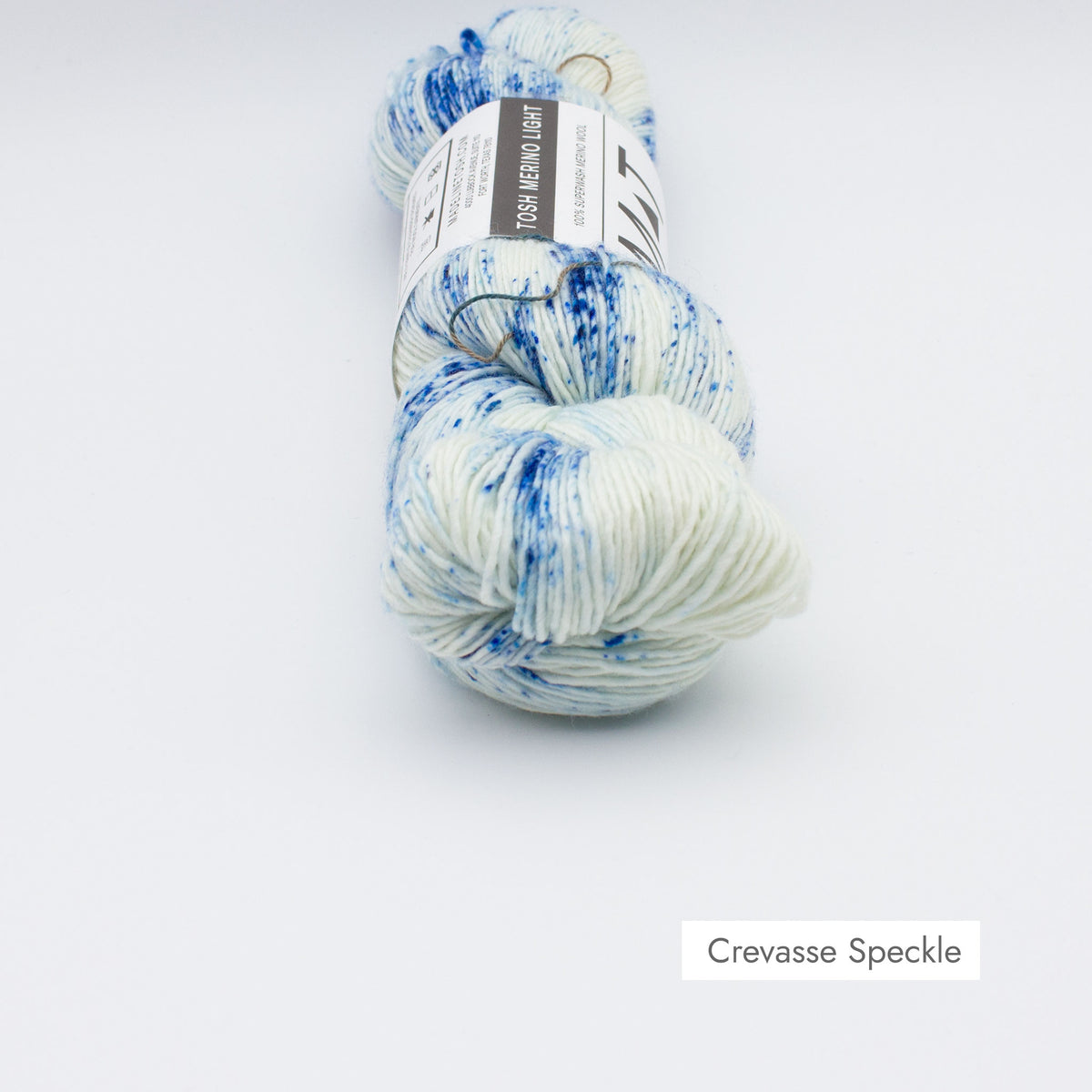 Echeveau de Tosh Merino Light (TML) de MadelineTosh coloris Crevasse Speckle