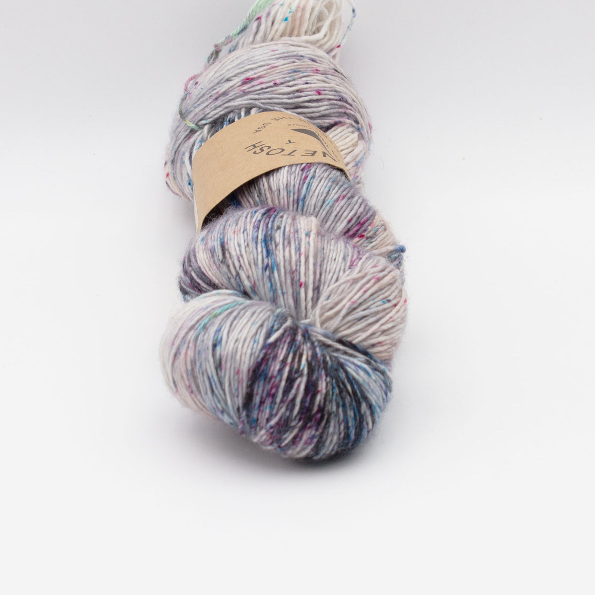 Echeveau de Tosh Merino Light (TML) de MadelineTosh coloris Killing Me Softly