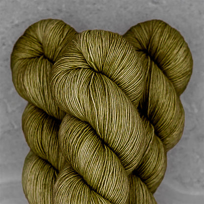 Echeveaux de Tosh Merino Light (TML) de MadelineTosh, coloris Oak
