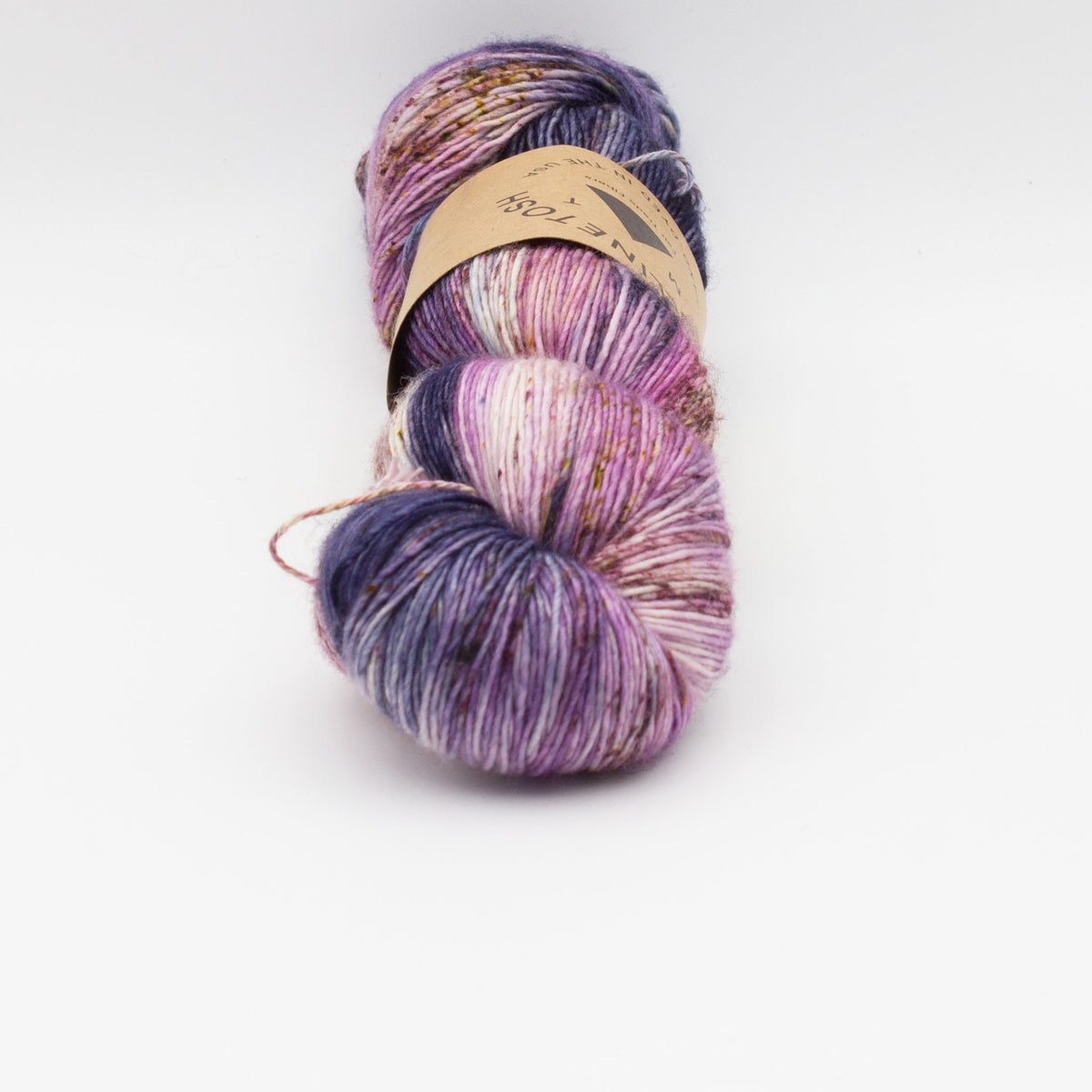 Echeveau de Tosh Merino Light (TML) de MadelineTosh coloris Pluot