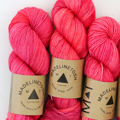 Echeveau de Twist Light de MadelineTosh coloris Plastic Flamingo