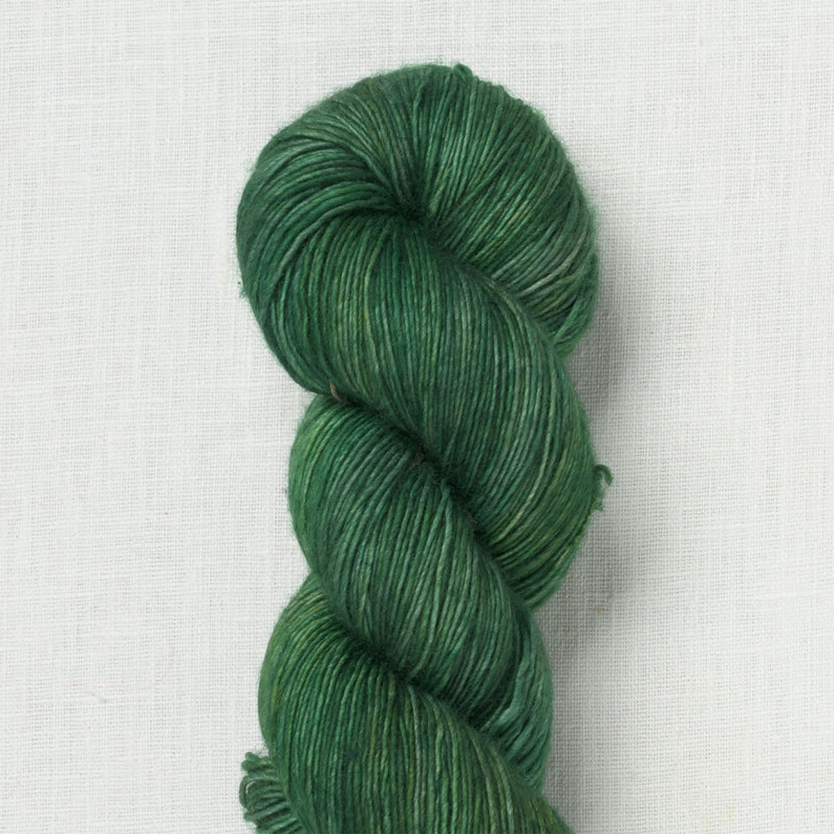 Echeveau de Madelinetosh coloris Water Bear