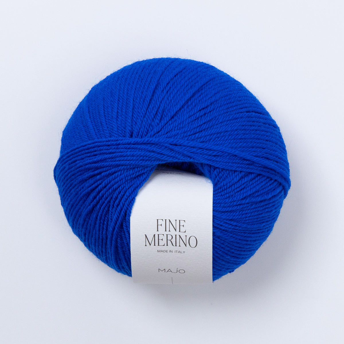 Pelote de Fine Merino de Majo Garn coloris 505 Electric Blue