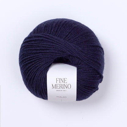 Pelote de Fine Merino de Majo Garn coloris 507 Midnight