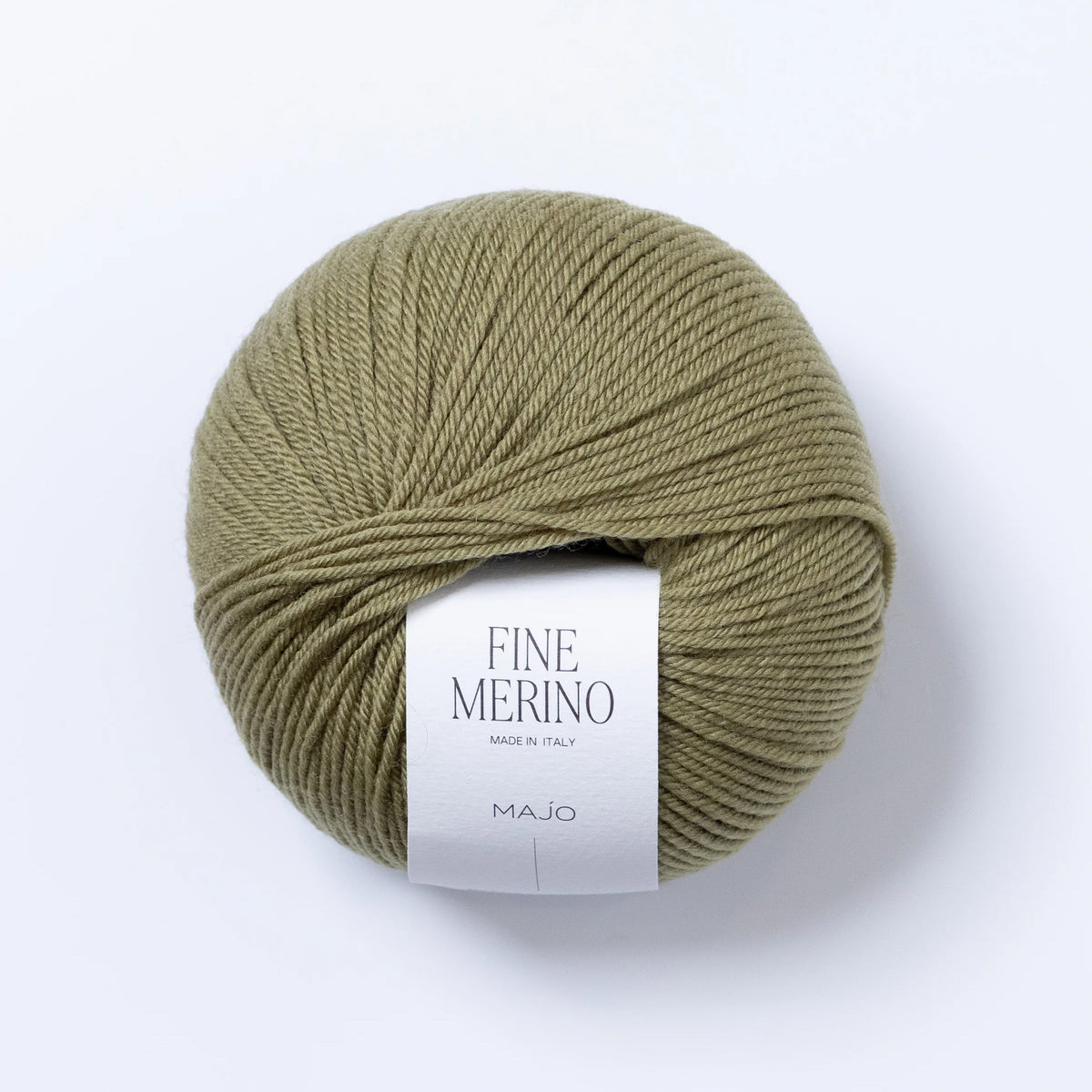 Pelote de Fine Merino de Majo Garn coloris 702 Olive