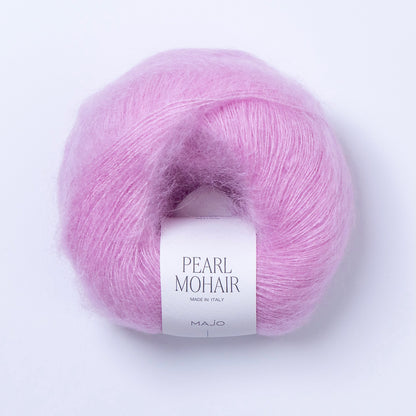 Pelote de Pearl Mohair de Majo Garn, coloris 202 Lilac