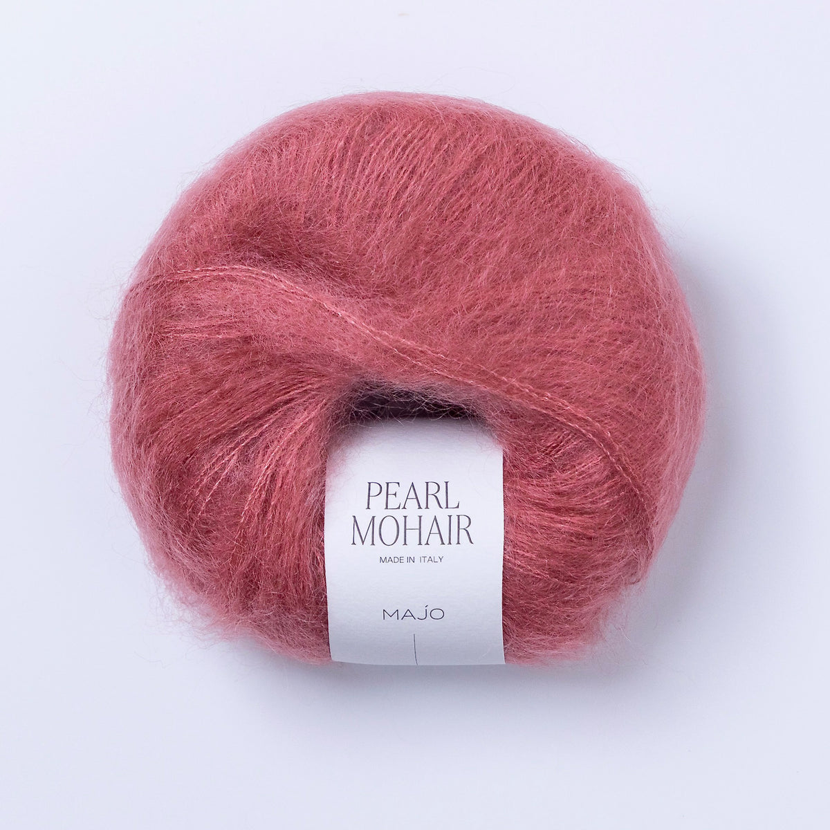 Pelote de Pearl Mohair de Majo Garn, coloris 204 Dusty Rose
