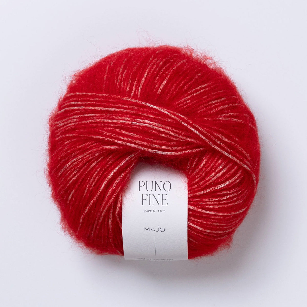 Pelote de Puno Fine de Majo Garn coloris 906 Garnet