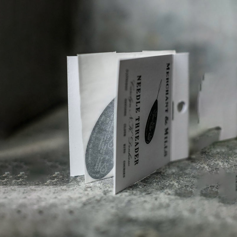 Enfile-Aiguilles (Needle Threader) - Merchant & Mills