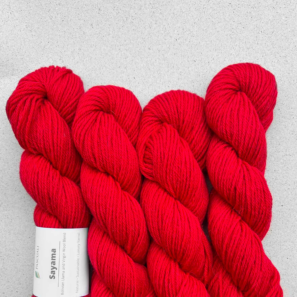 Echeveaux de Sayama de Pascuali coloris 304 Scarlet