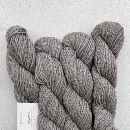 Echeveaux de Sayama de Pascuali coloris 313 Greige
