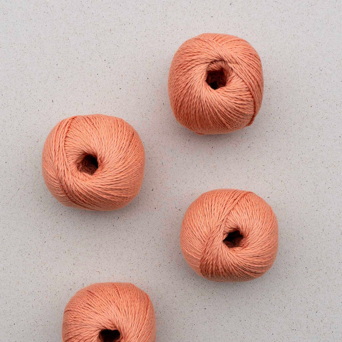 Pelotes de Sole de Pascuali coloris 63 Peach