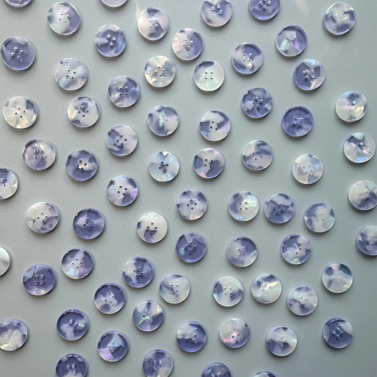 Boutons Pigeon Wishes, modèle Amethyst