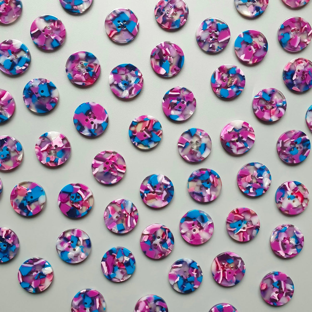 Boutons Pigeon Wishes, modèle Lucid, diamètre 20mm
