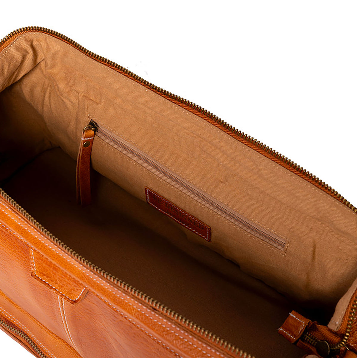 Sac avec rangement pour aiguilles P045 de Re:Designed coloris Burned Tan