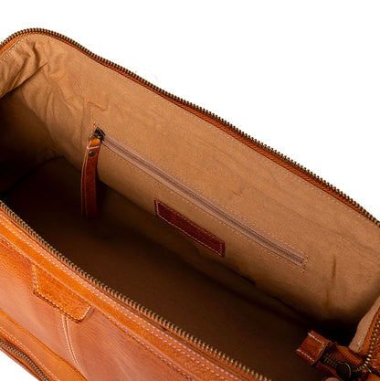 Sac avec rangement pour aiguilles P045 de Re:Designed coloris Burned Tan