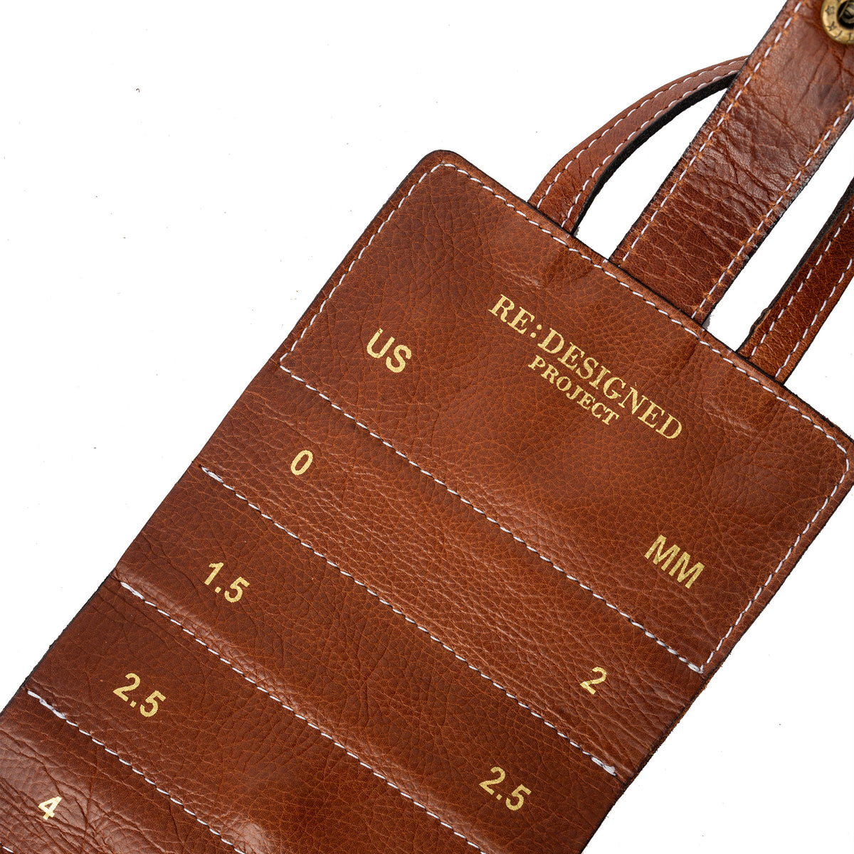 Pochette à aiguilles circulaires fixes Re:Designed P066 coloris Walnut