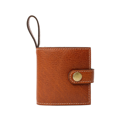 Etui pour aiguilles à coudre ou à broderie P076 de Re:Designed coloris Walnut