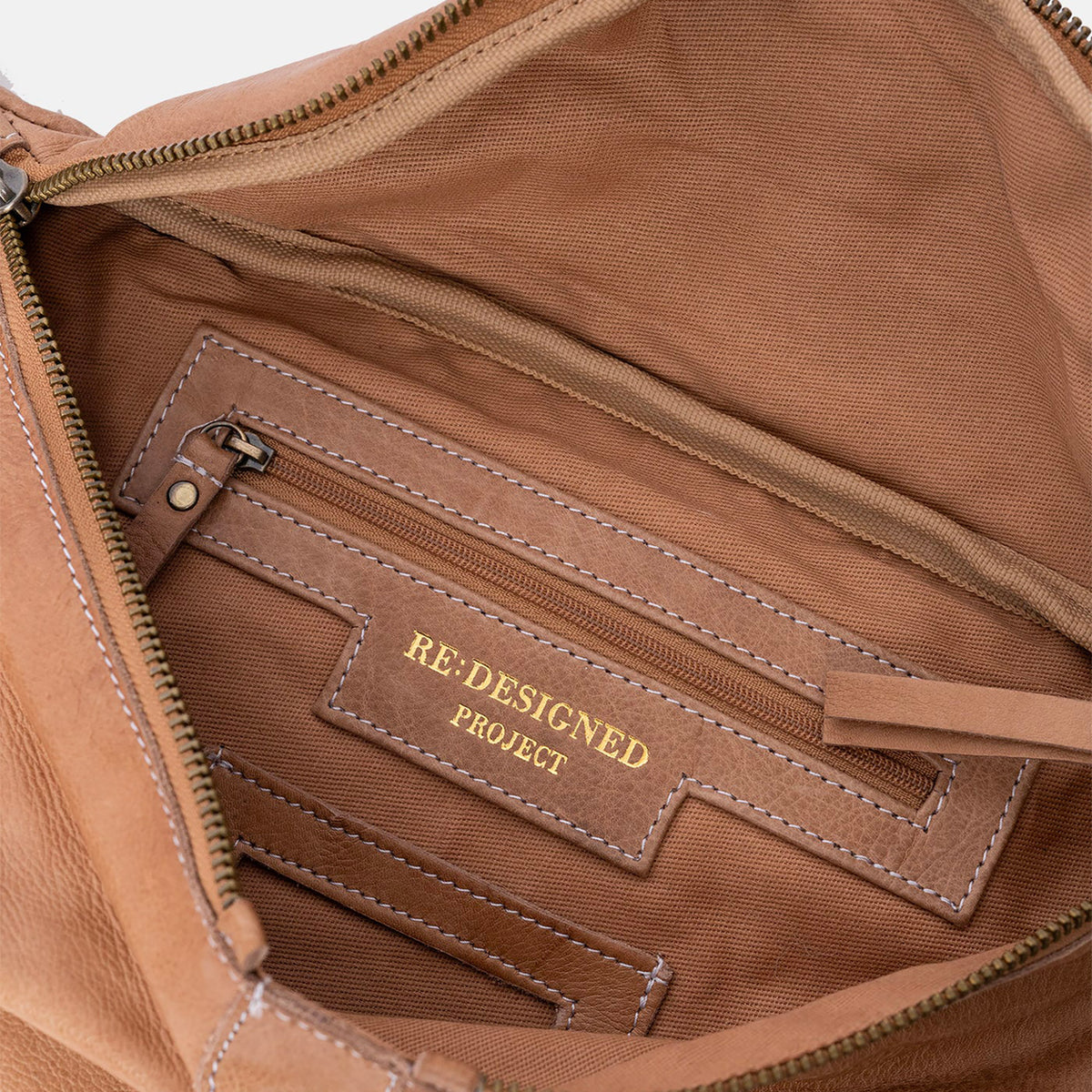 Sac à projet nomade P095 de Re:Designed coloris Taupe