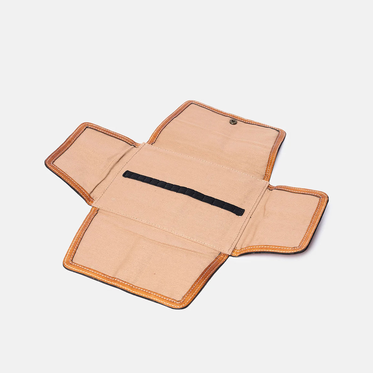 Pochette à aiguilles circulaires interchangeables P109 de Re:Designed coloris Burned Tan