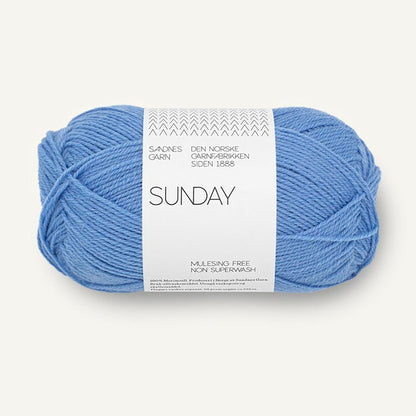 Pelote de Sunday de Sandnes Garn, coloris 5824 Provence Blue