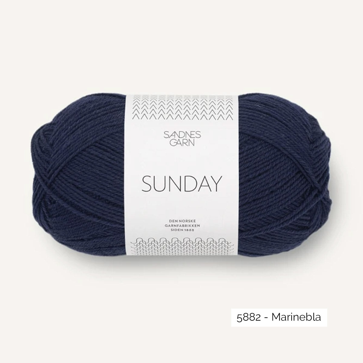 Pelote de Sunday de Sandnes Garn coloris 5882 Marine Blå