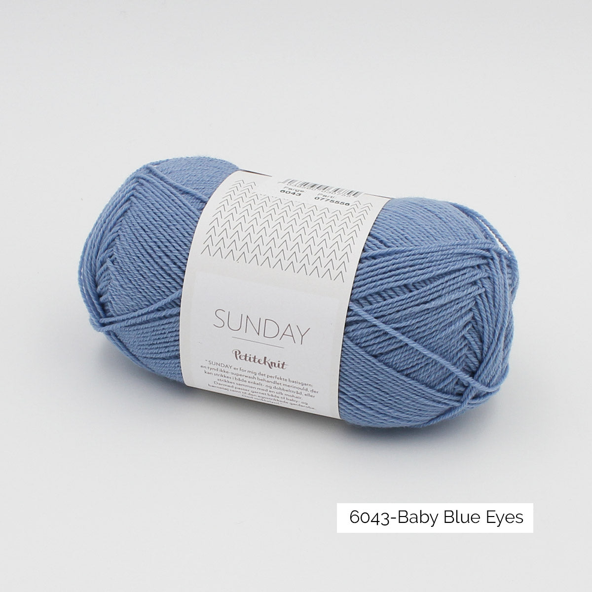 Pelote de Sunday de Sandnes Garn, collection Petite Knit, coloris 6043 Baby Blue Eyes