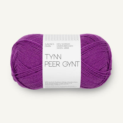Pelote de Tynn Peer Gynt de Sandnes Garn, coloris 5045 Plum