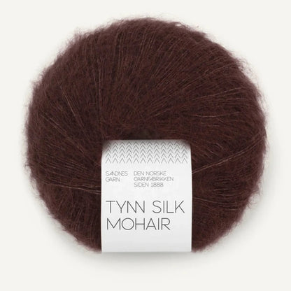 Pelote de Tynn Silk Mohair de Sandnes Garn coloris 4381 Dark Fudge