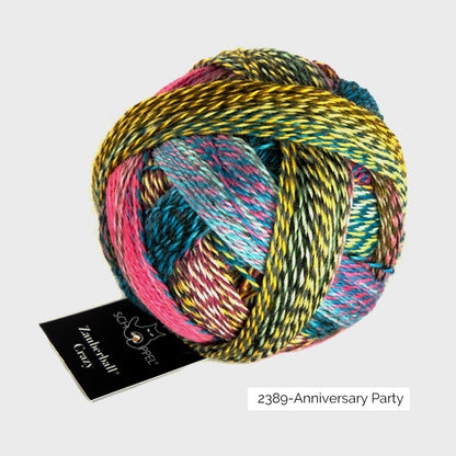 Pelote de Crazy Zauberball de Schoppel Wolle coloris 2389 Anniversary Party