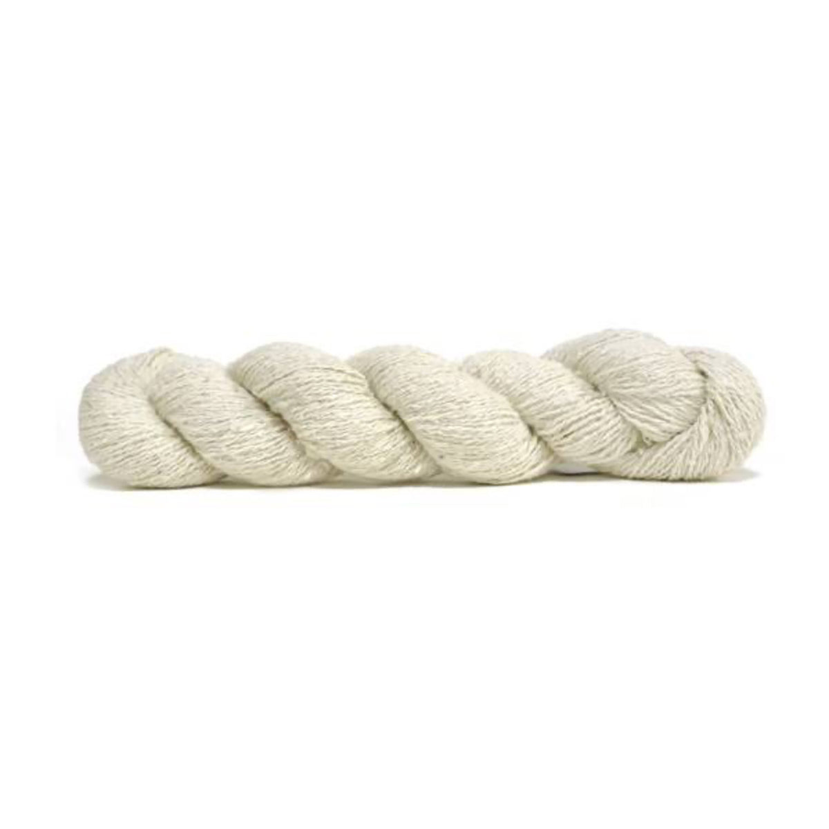 Echeveau de bourrette de soie de Spun Silk Yarns, coloris 114 Pearly