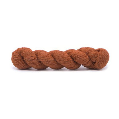 Echeveau de bourette de soie de Spun Silk Yarns, coloris 122 Fawn