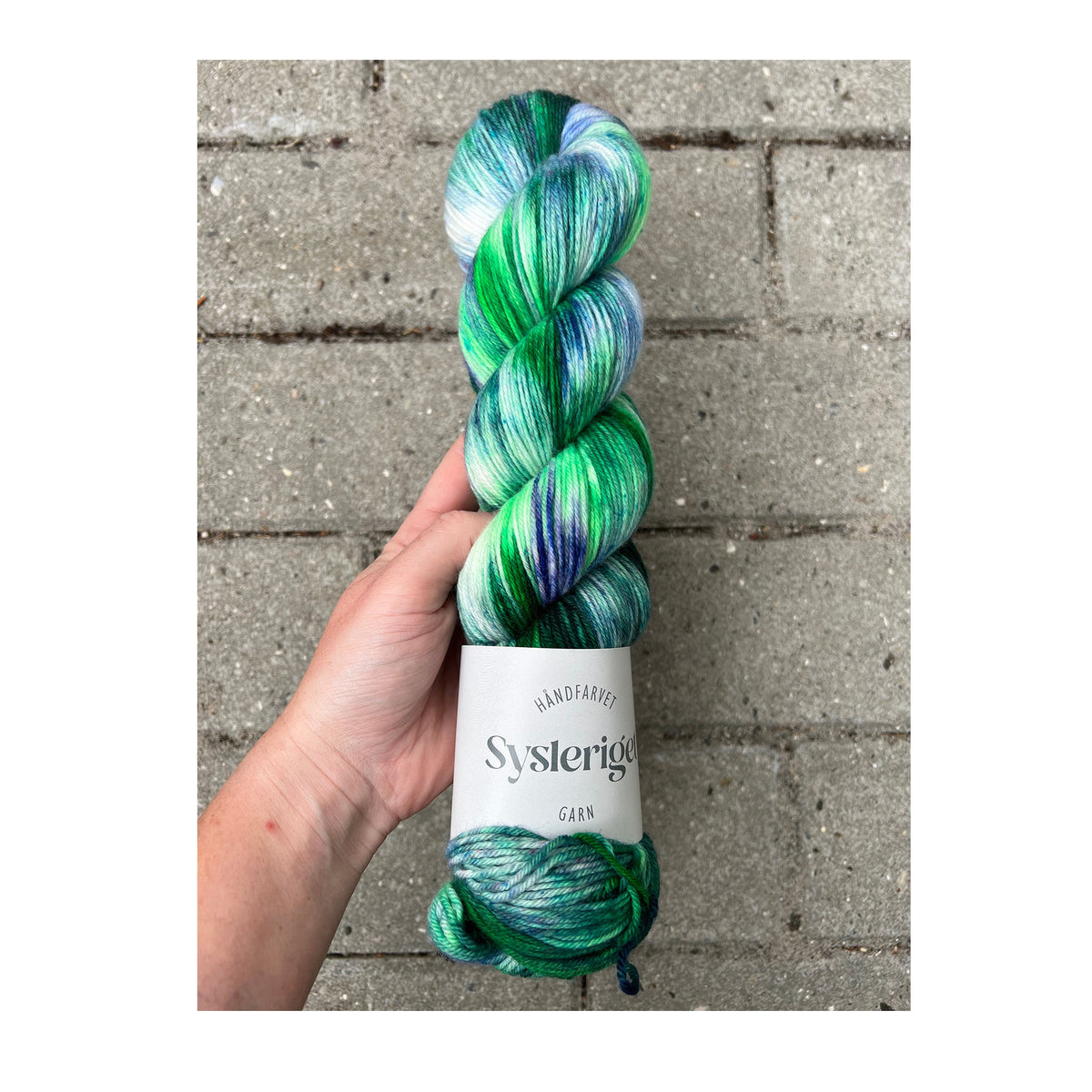 Echeveau de Cashmere Sock de Sysleriget coloris Aurora