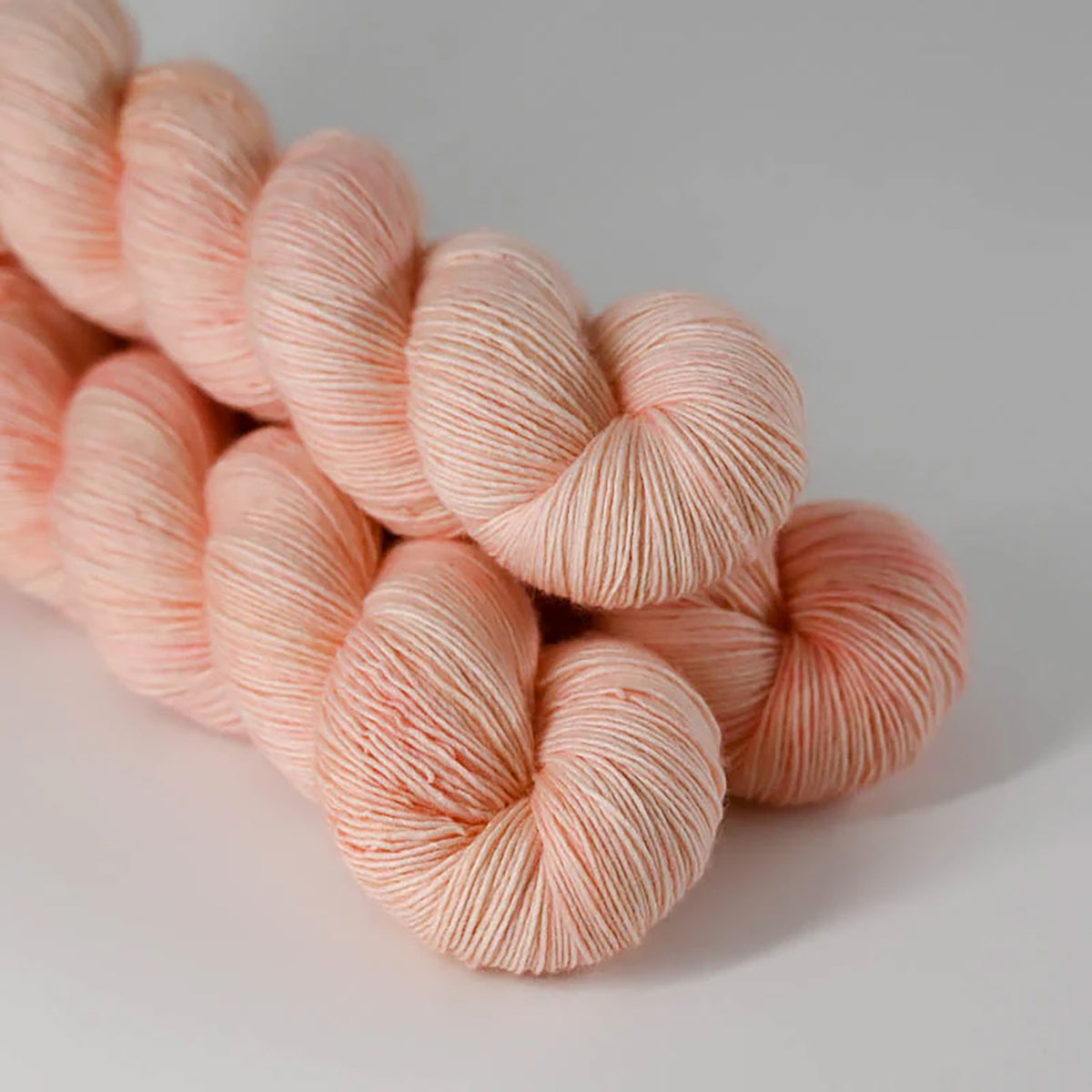 Echeveaux de Merino Singles de Sysleriget coloris Peachykeen