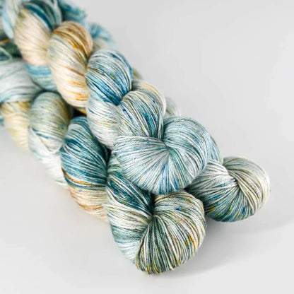 Echeveaux de Pure Silk de Sysleriget coloris Santorini