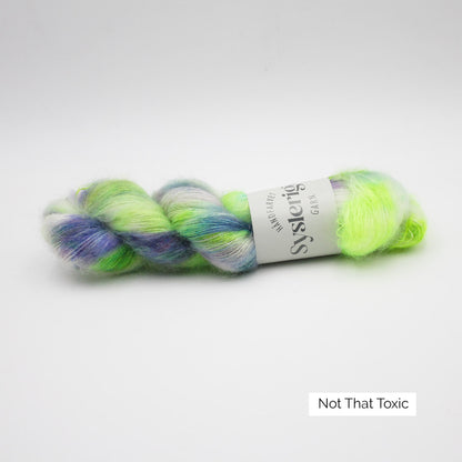 Silk Mohair de Sysleriget, coloris Not That Toxic