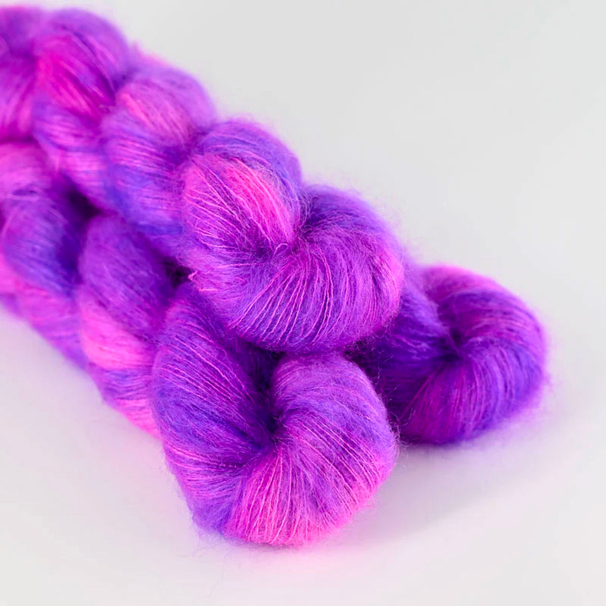 Silk Mohair de Sysleriget, coloris Punchy Purple