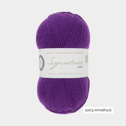 Pelote de Signature 4ply de West Yorkshire Spinners (WYS) coloris 1003 Amethyst
